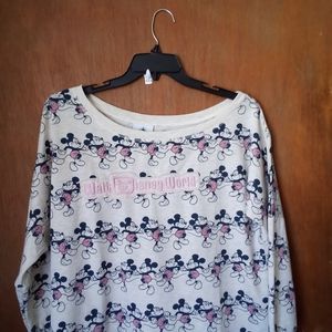 Disney sweatshirt